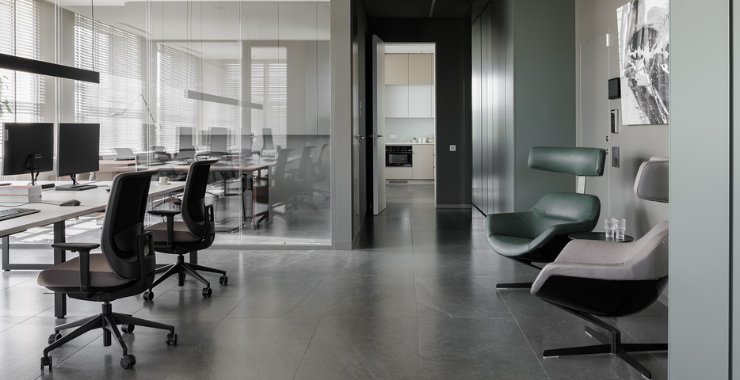 Многофункциональность и технологичность: офис для инженерной компании от студии Background