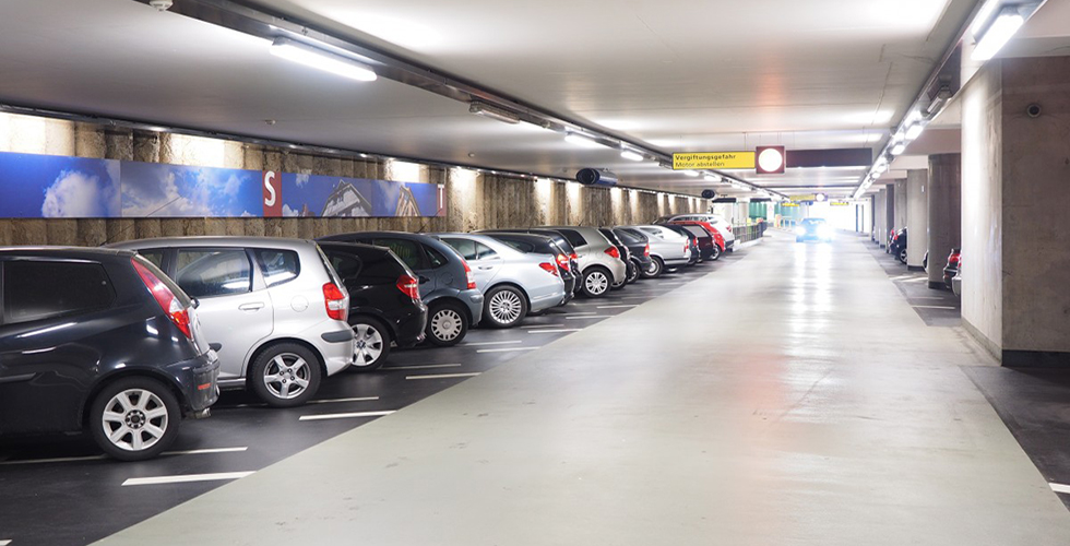 Паркинг в бизнес-центре VS сотрудники без машин